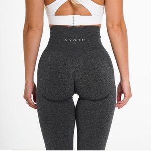 SOLD OUT NVGTN Speckled Black Leggings S